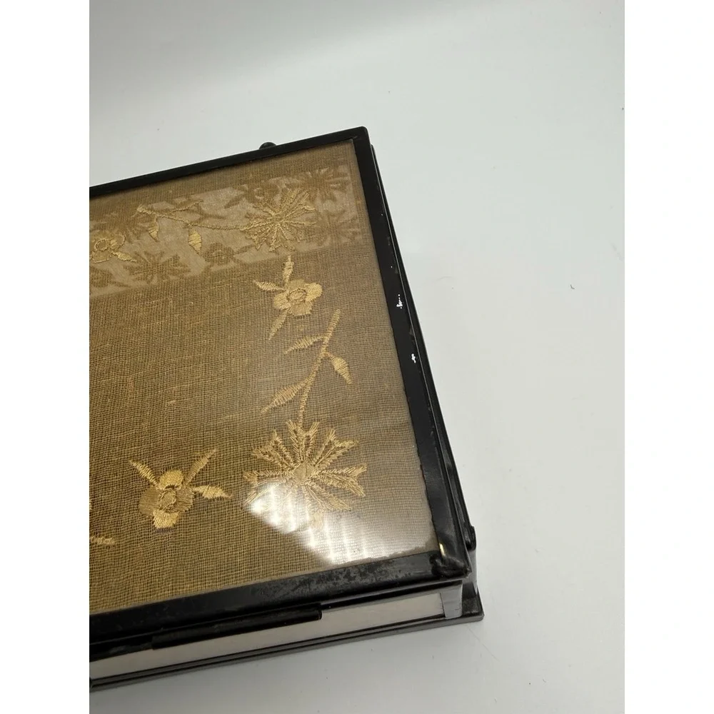 Pottery Barn Lace Inset Glass Jewelry Decorative Trinket Box Latching